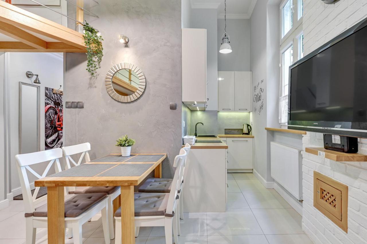 K2018 Mezzo Grand Tourist Apartments Danzica Esterno foto