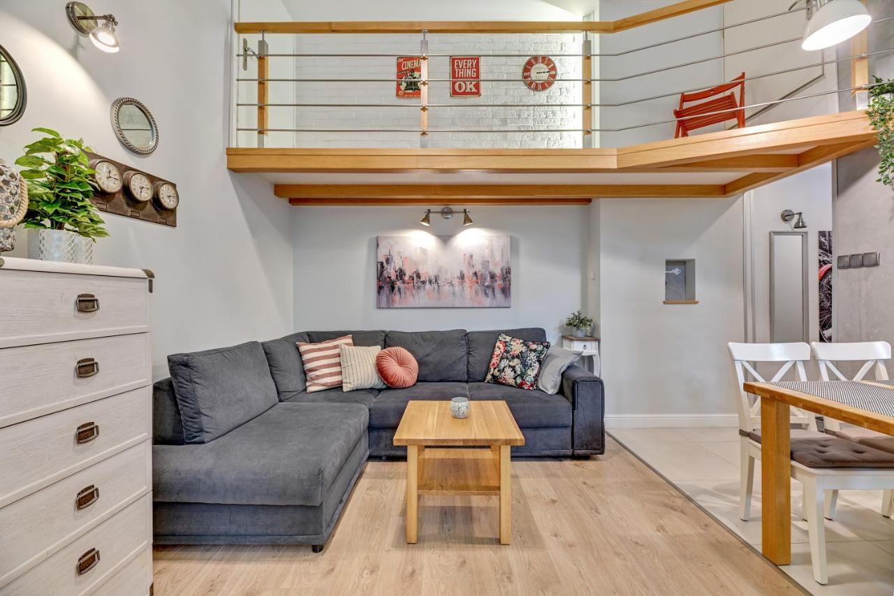 K2018 Mezzo Grand Tourist Apartments Danzica Esterno foto