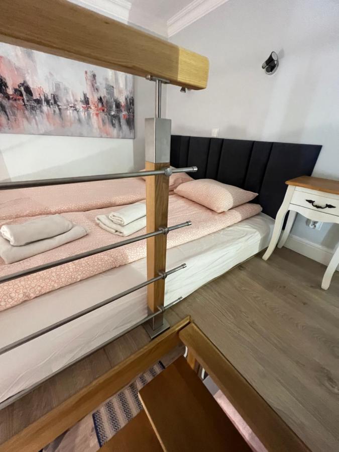 K2018 Mezzo Grand Tourist Apartments Danzica Esterno foto